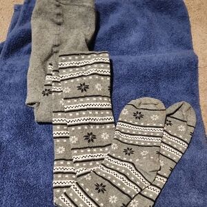 Cozy Gray Patterned Leggings